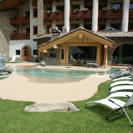 Eco Wellness Hotel Notre Maison Cogne Exteriér fotografie