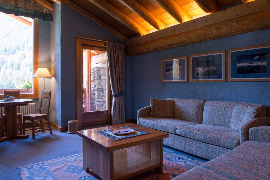 Eco Wellness Hotel Notre Maison Cogne Pokoj fotografie